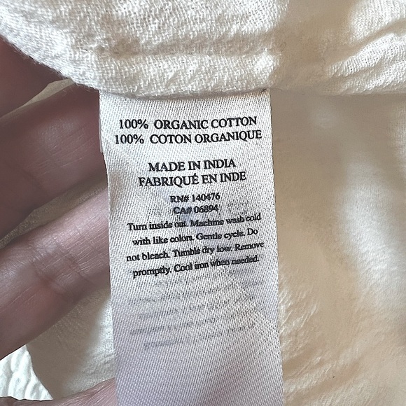 Faherty Colette Organic Cotton Blouse Button Up Smocked Ruffles White Sz L - Picture 13 of 16